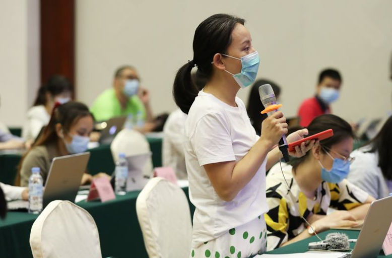 “论学习贯彻习大大总书记民营公司座谈会重要讲话”